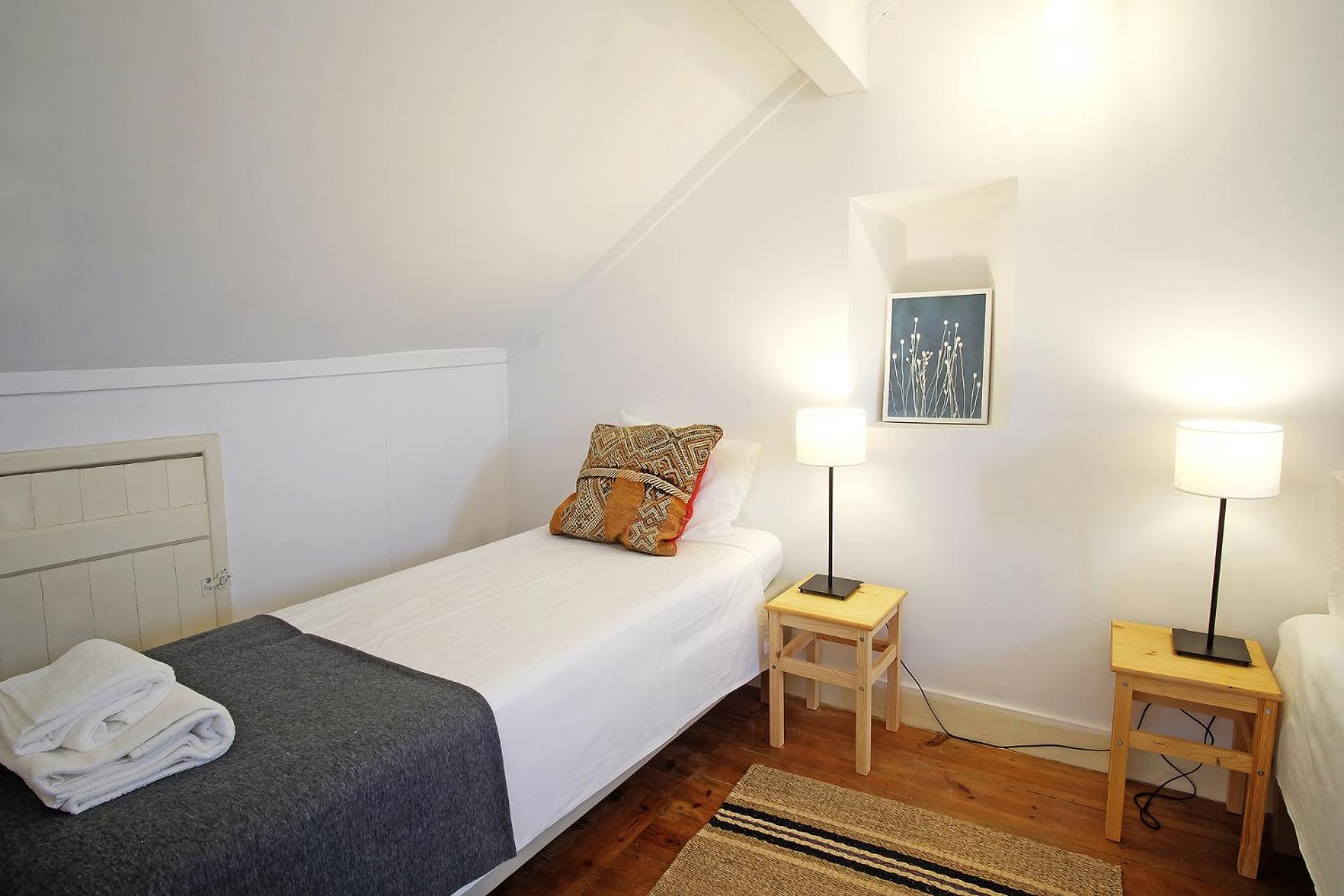 Apartamento Bh4d With View Heart Of Bairro Alto * Bright 4d * 3+1 Br *
